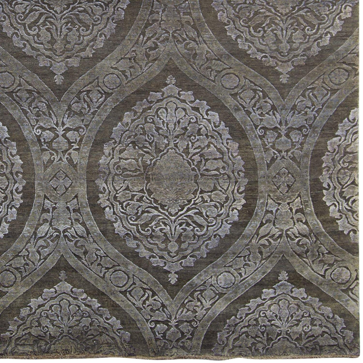 Fine Hand-knotted NZ Wool and Bamboo Silk Rug 271cm x 369cm