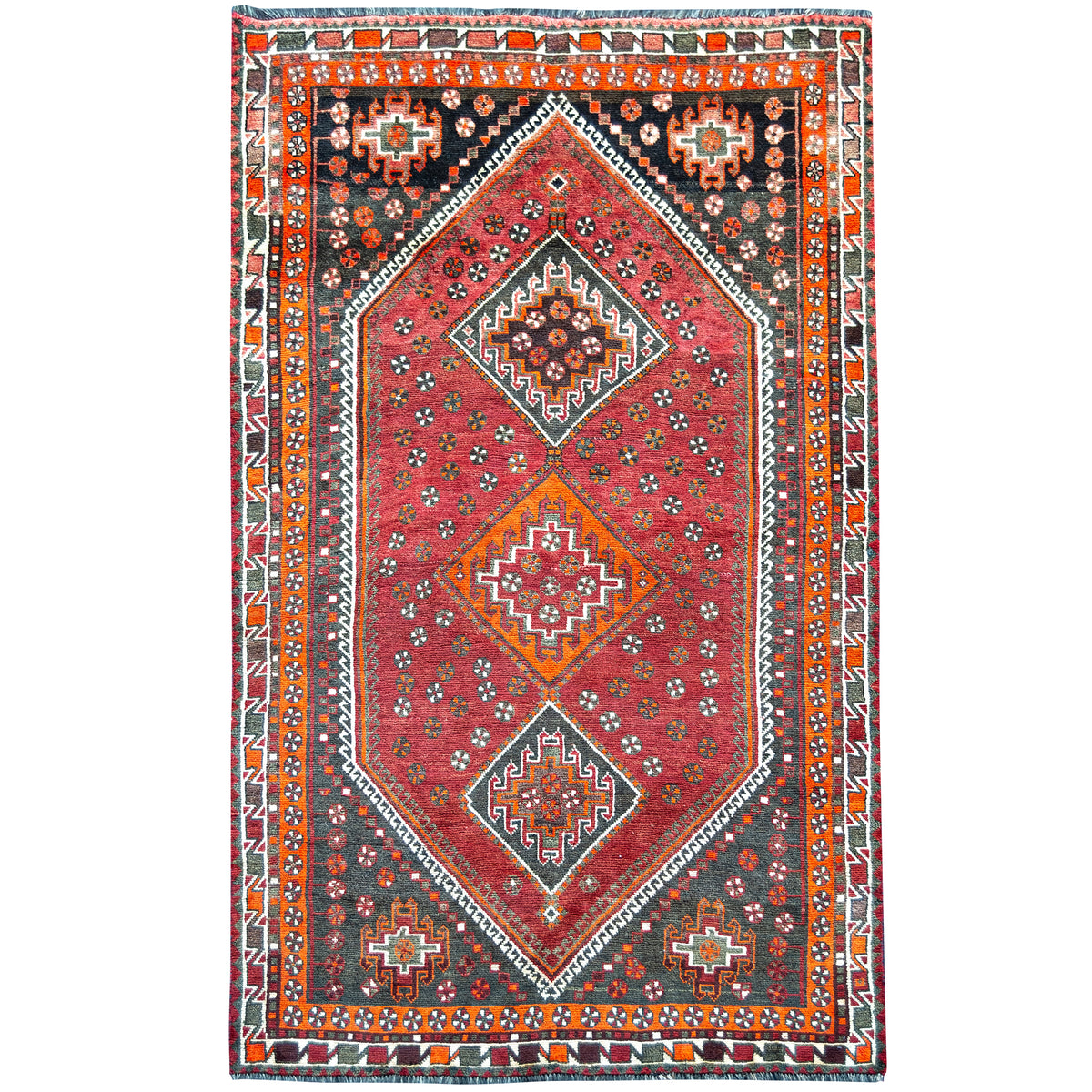 Hand-knotted 100% Wool Shiraz Persian Rug 155cm x 272cm