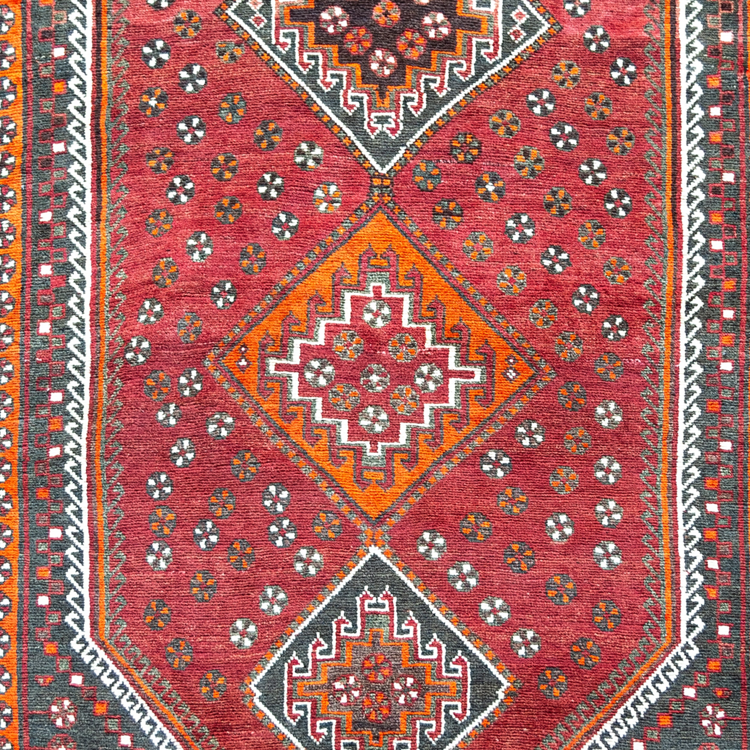 Hand-knotted 100% Wool Shiraz Persian Rug 155cm x 272cm-