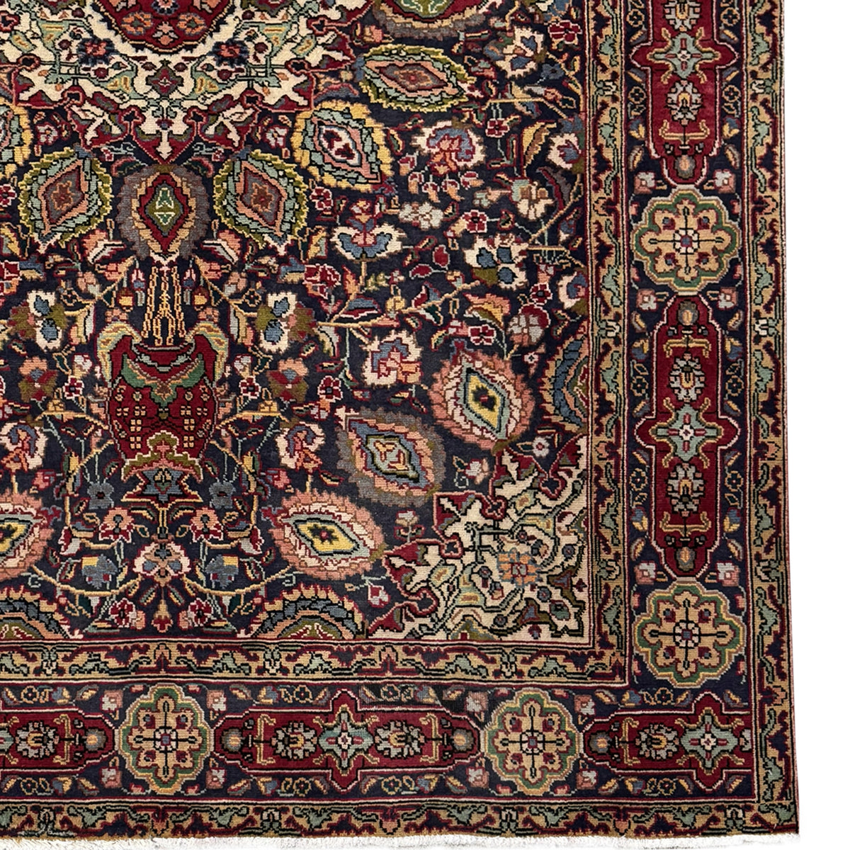 Hand-knotted Wool Tabriz Persian Vintage Rug  195cm x 297cm