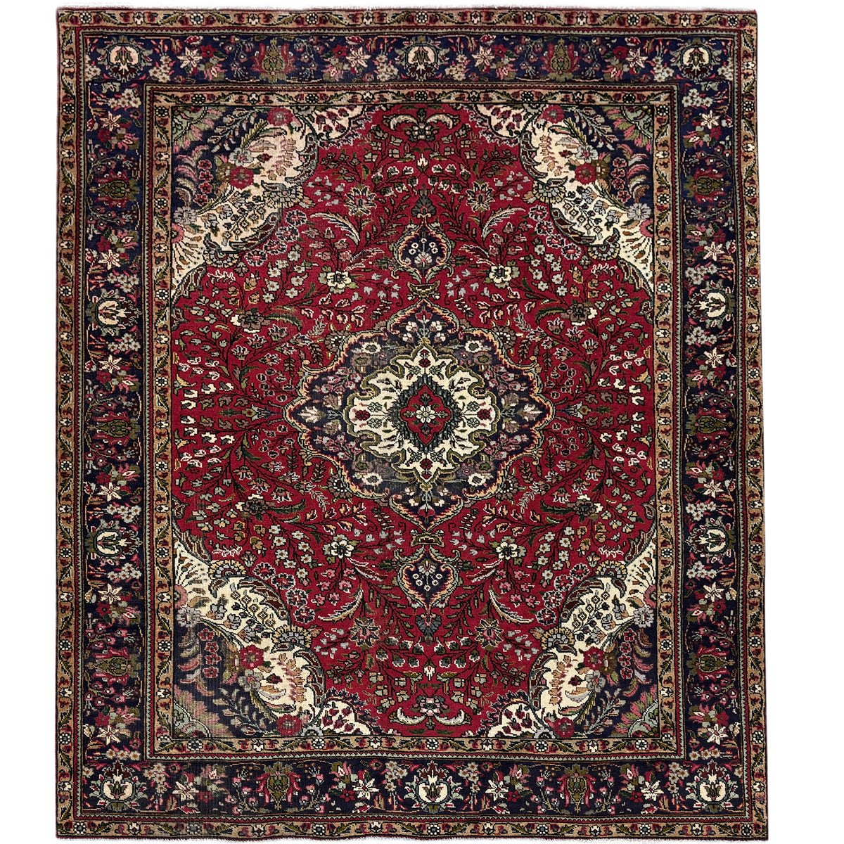 Hand-knotted Wool Tabriz Persian Rug  200cm x 292cm