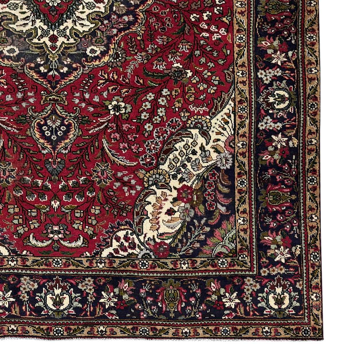 Hand-knotted Wool Tabriz Persian Rug  200cm x 292cm