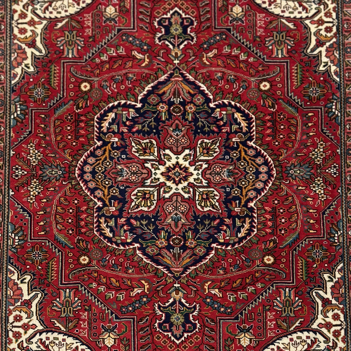 Hand-knotted Wool Tabriz Persian Rug  185cm x 293cm