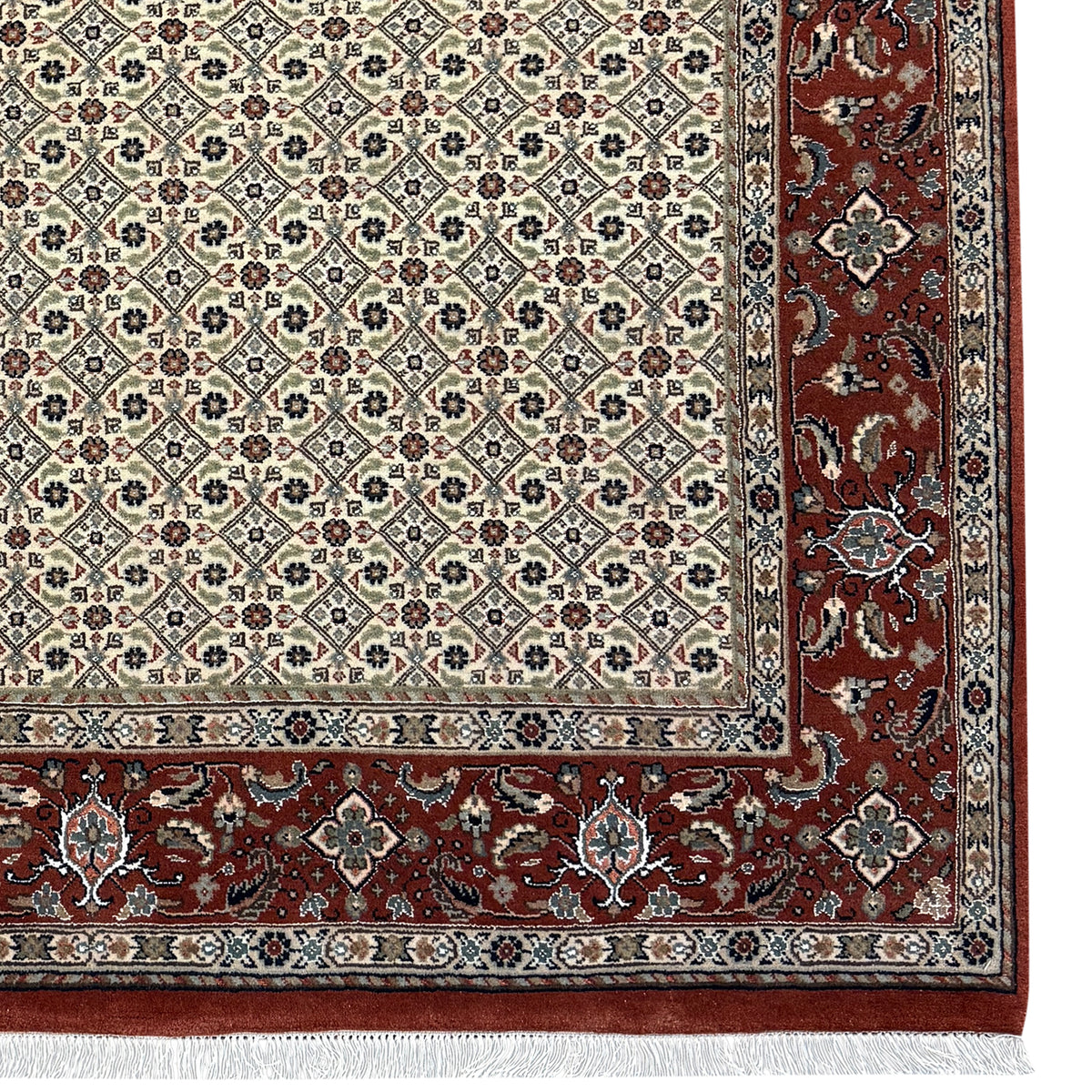 Fine Hand-knotted Wool & Silk Rug 166cm x 245cm