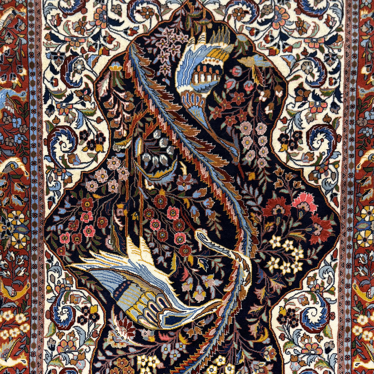 Fine Hand-Knotted Wool Sarukh Persian Rug – Tree of Life Design 105cm x 165cm
