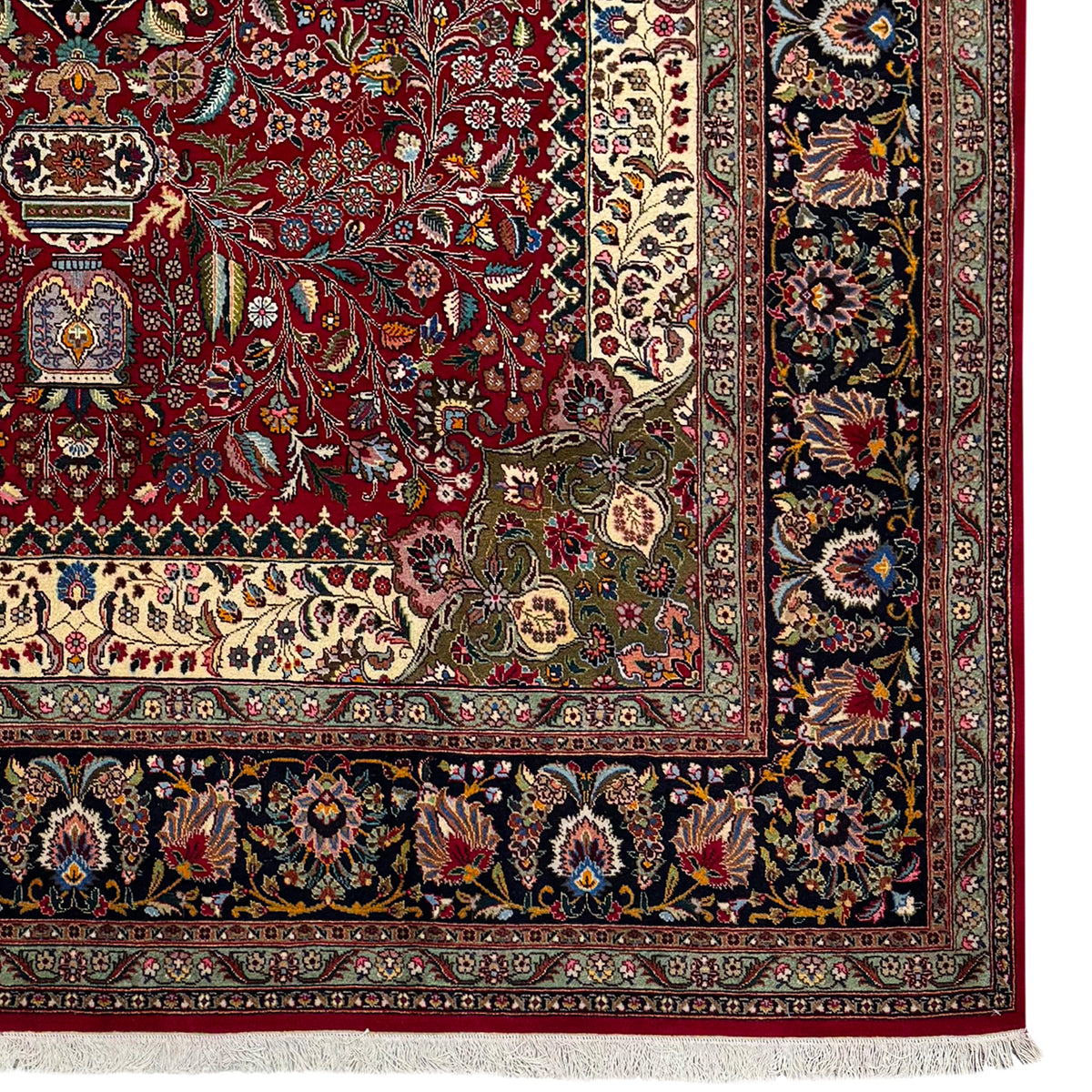 Fine Handmade Persian Tabriz Rug – 50 Raj  292cm x 392cm