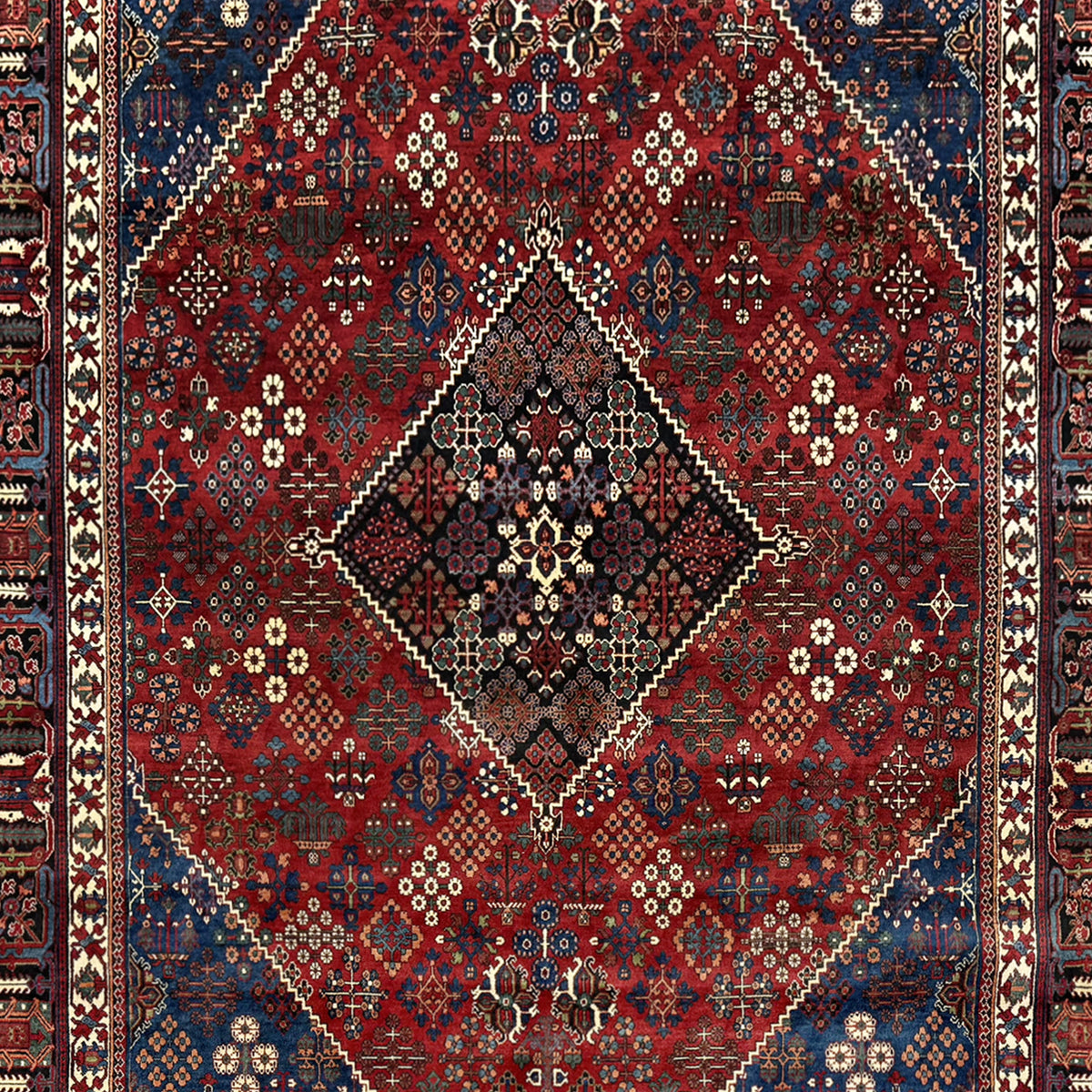Fine Hand-knotted Wool Josheghan Persian Rug 216cm x 344cm