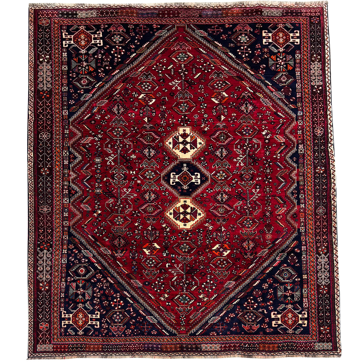 Fine Hand-knotted Traditional Shiraz Persian Rug 206cm x 295cm