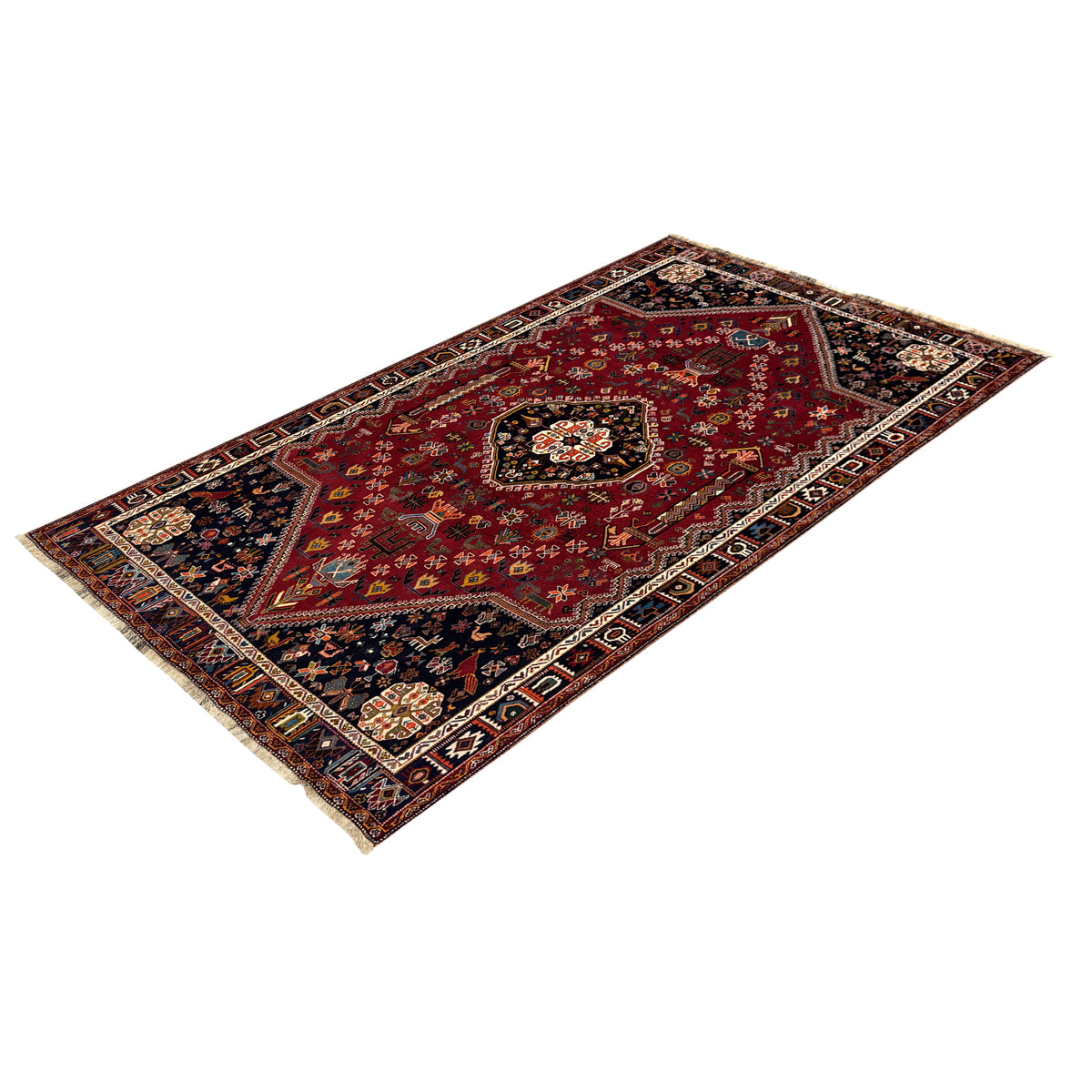 Fine Hand-knotted Wool Shiraz Persian Rug 185cm x 292cm