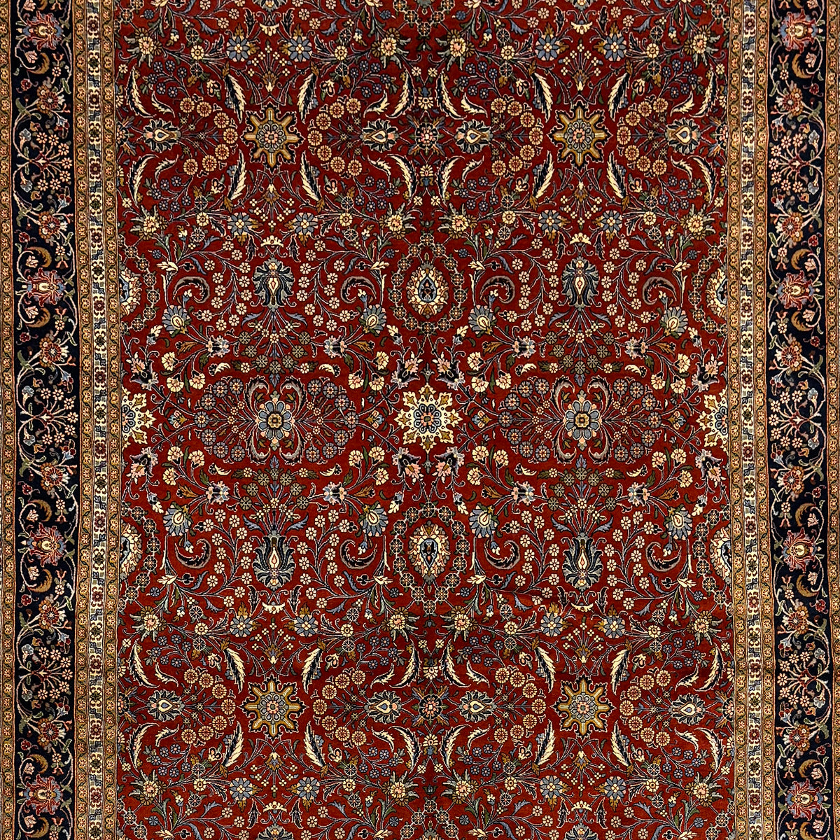 Super Fine Hand-knotted Tabriz Perisn Rug 195 x 308