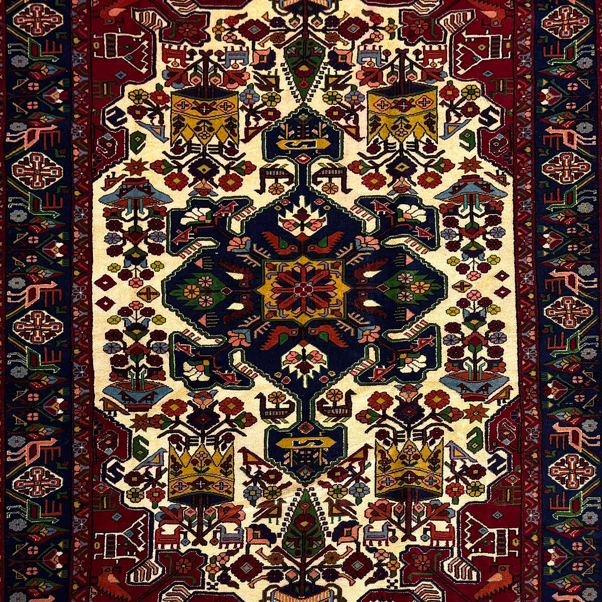 Fine Hand-knotted Gochan Persian Rug 140cm x 188cm