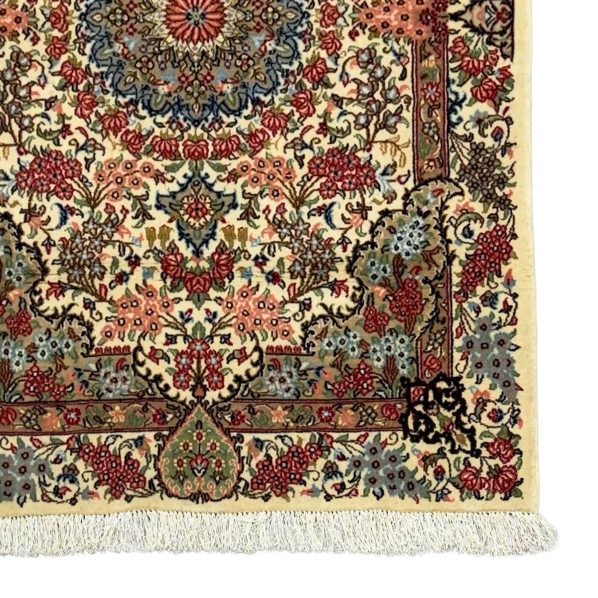 Fine Hand-knotted Wool Shahreza Persian Rug  102cm x 152cm