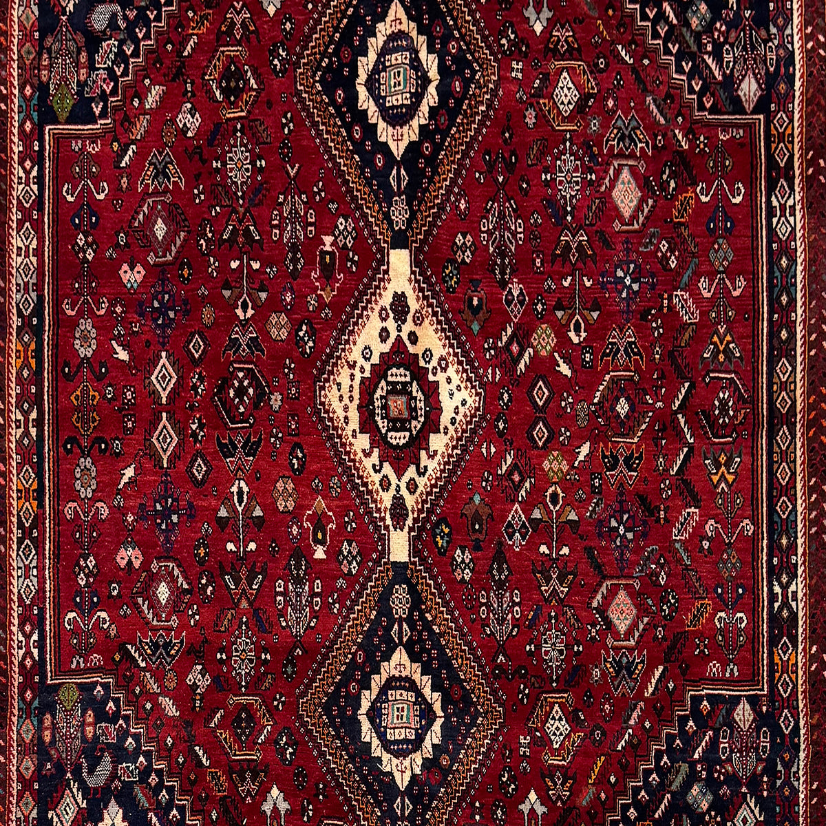Fine Hand-knotted Wool Shiraz Persian Rug 204cm x 390cm