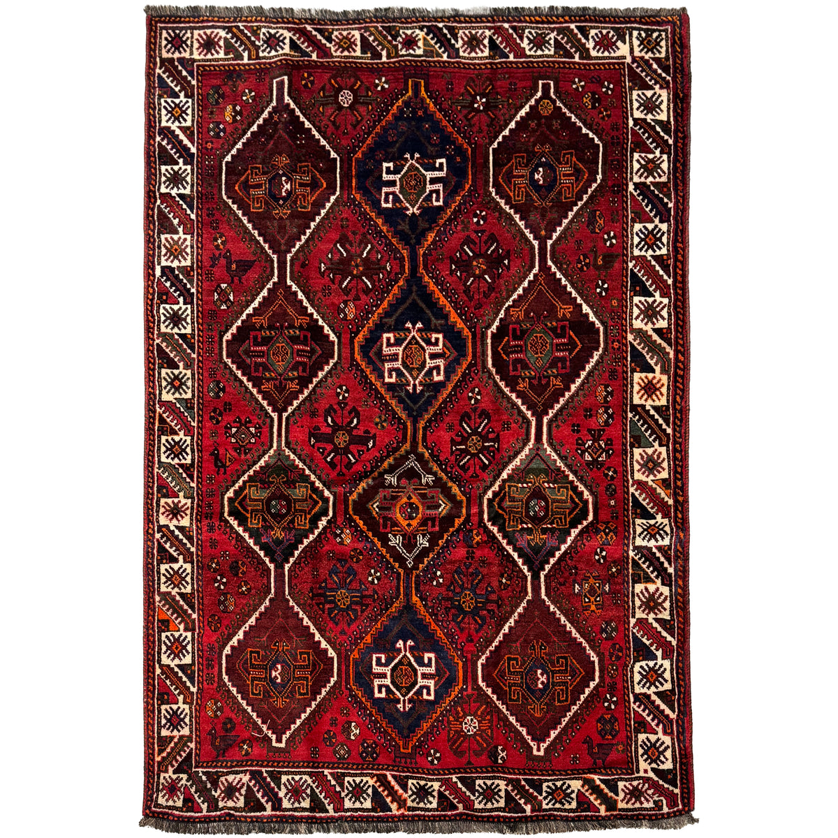 Fine Hand-knotted Wool Shiraz Persian Rug  171cm x 252cm