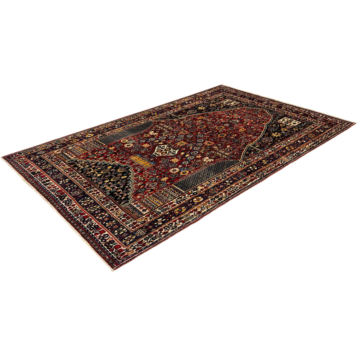 Fine Hand-knotted Persian Shiraz Rug 140cm x 242cm