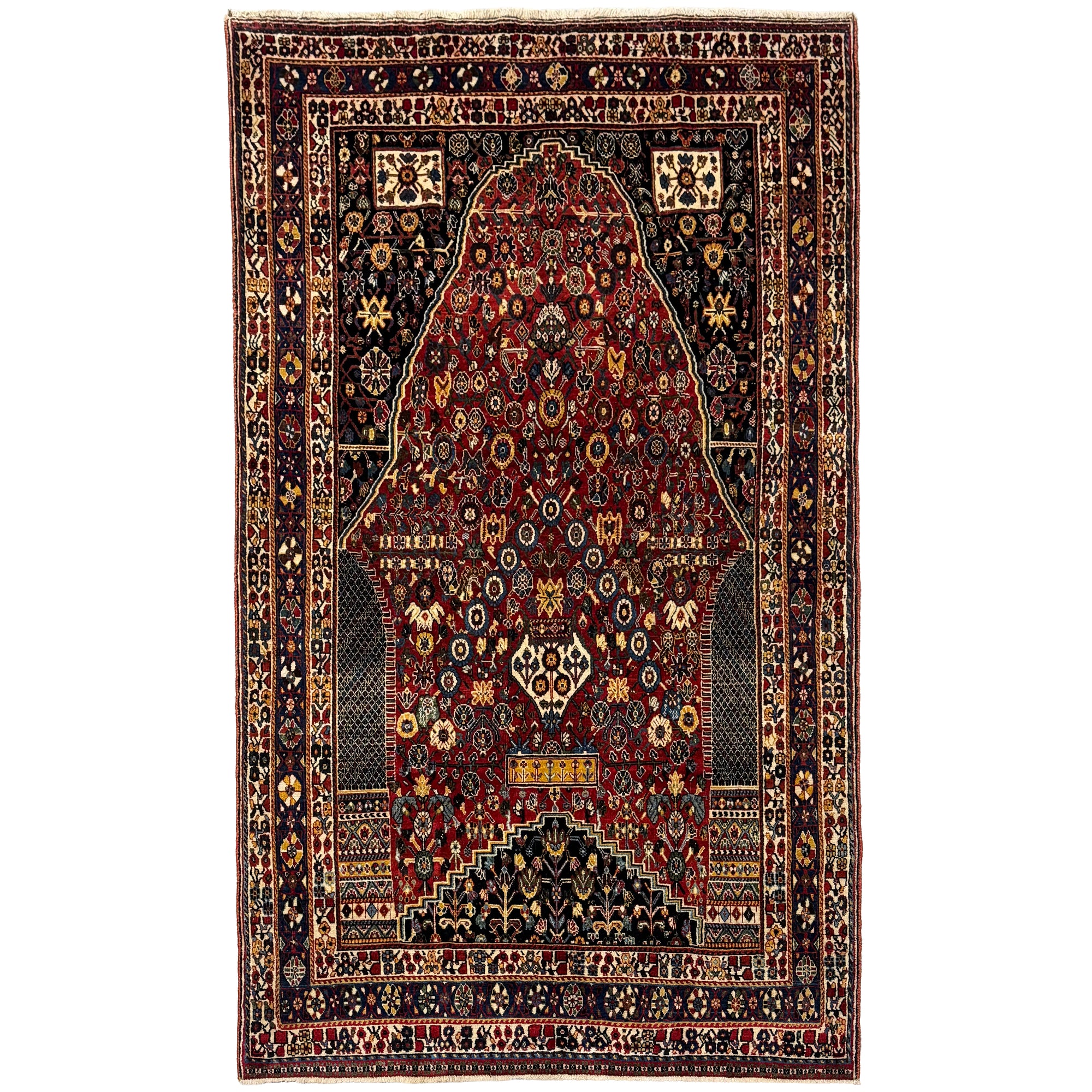 Fine Hand-knotted Persian Shiraz Rug 140cm x 242cm