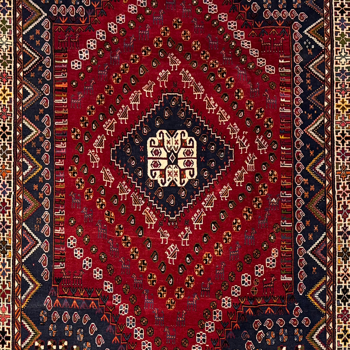 Fine Handmade Shiraz Persian Rug 169cm x 256cm