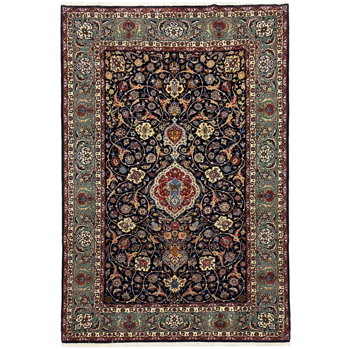 Fine Hand-knotted Wool Isfahan Persian Rug  168cm x 250cm