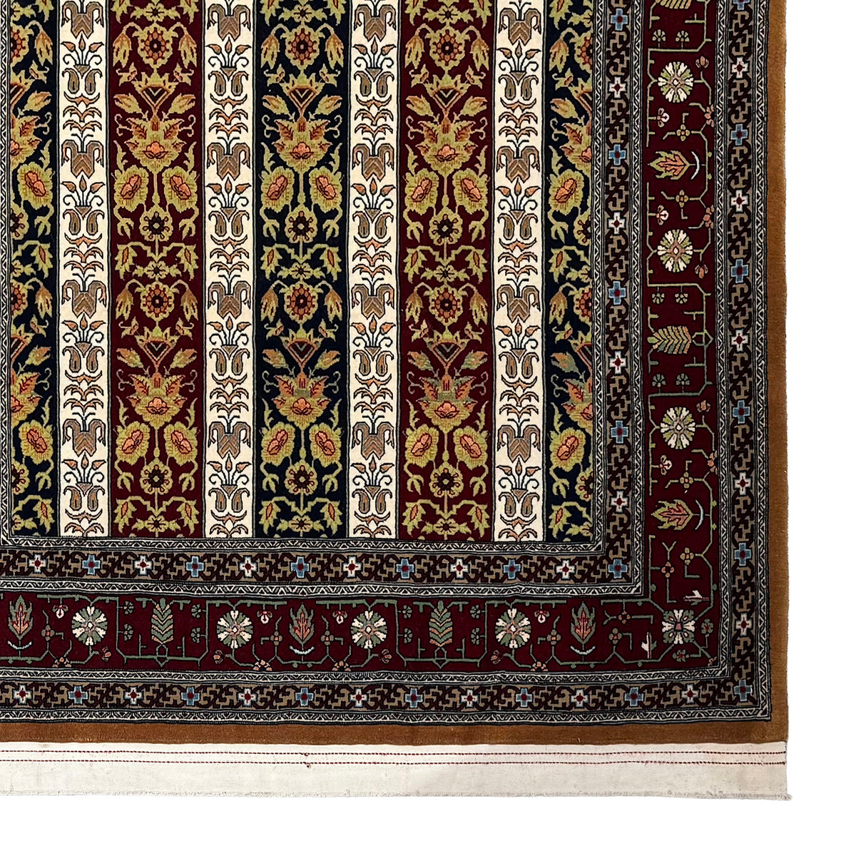 Fine Hand-knotted Ghom Persian Rug 140cm x 208cm