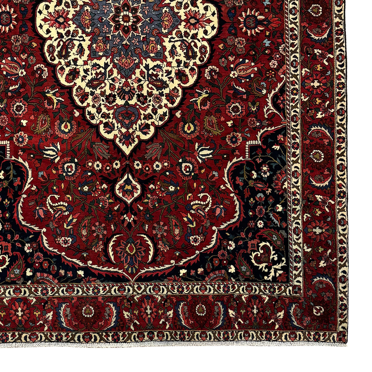 Fine Handmade Wool Bakhtiari Persian Rug  200cm x 308cm