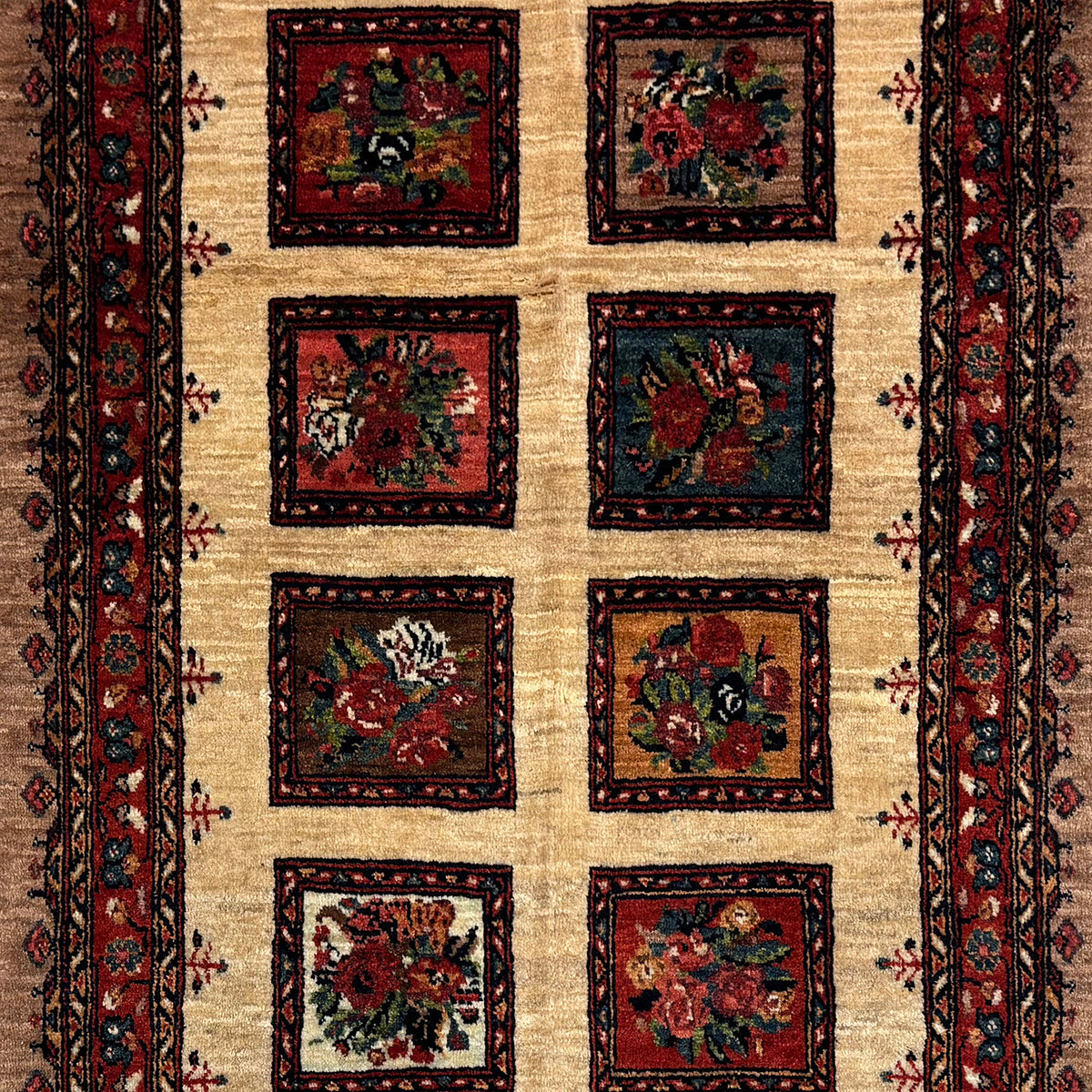 Fine Hand-knotted Wool Sirjan Persian Small Rug 85cm x 125cm