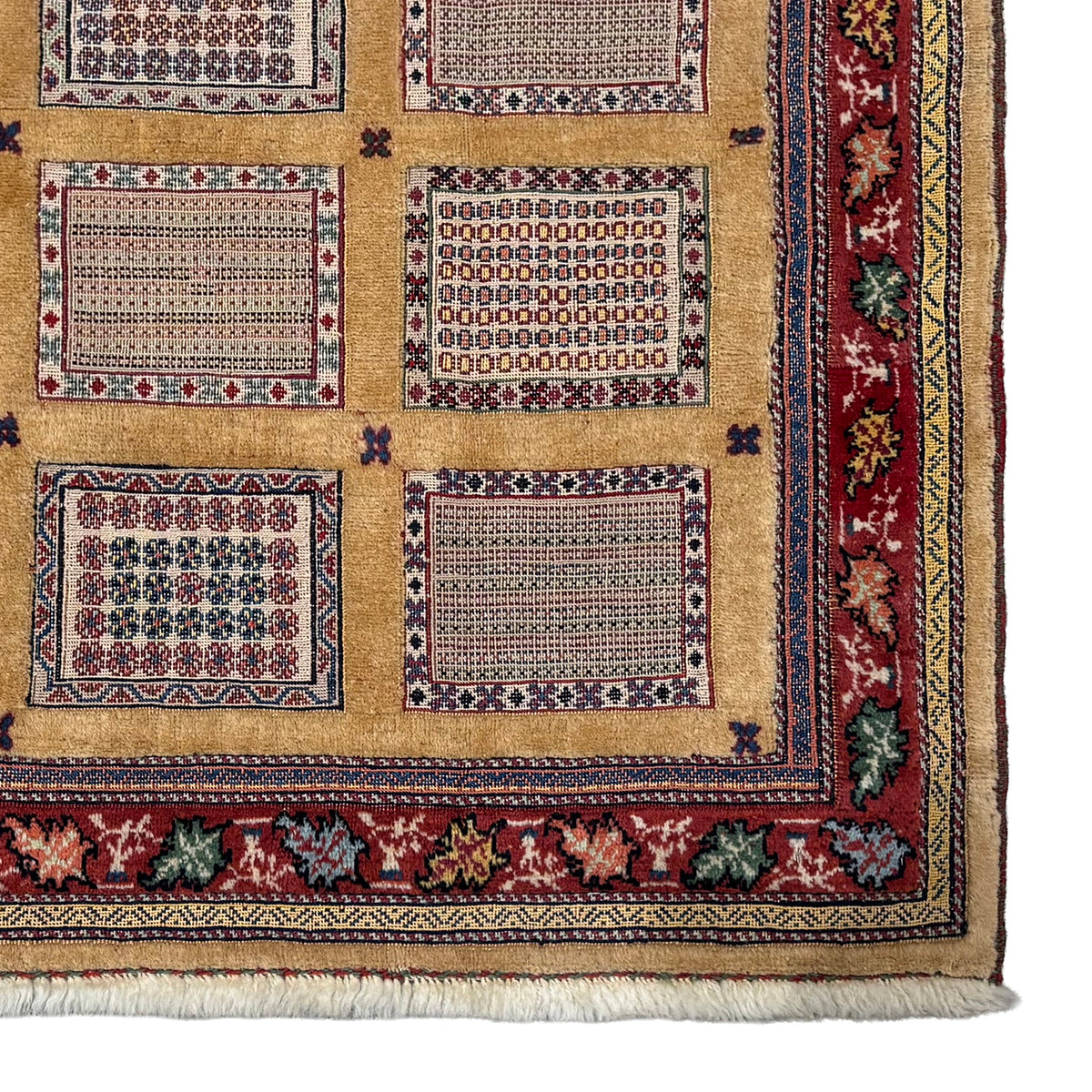 Fine Hand-knotted Wool Sirjan Persian Small Rug 85cm x 115cm