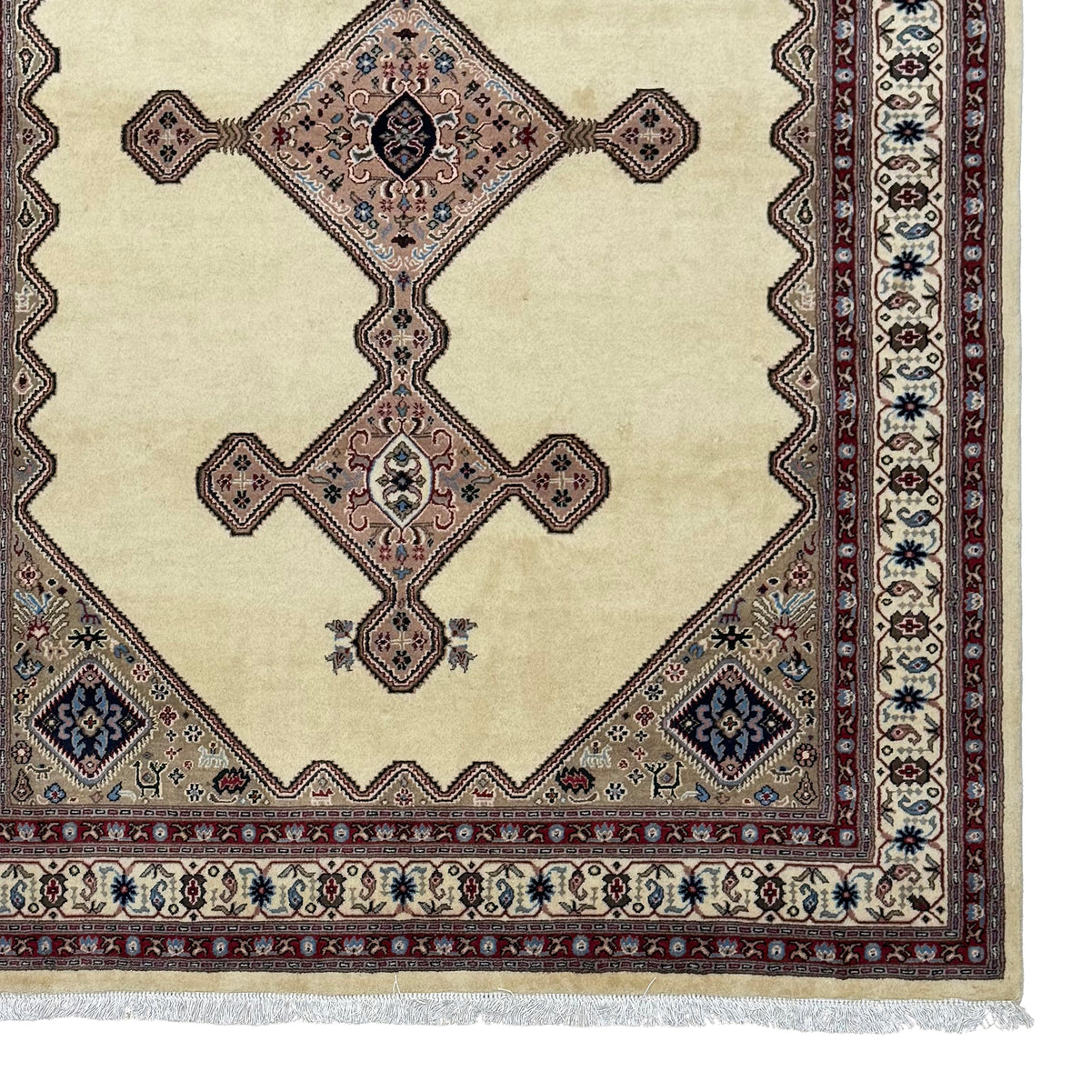 Fine Handmade Wool Cream Rug  170cm x 250cm