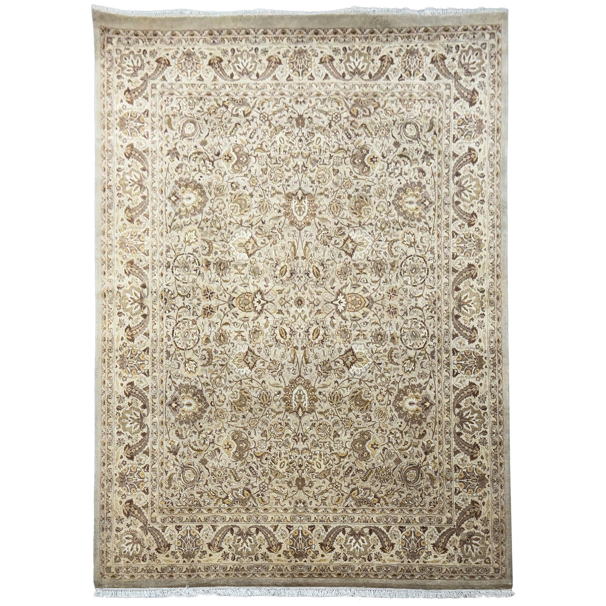 Fine Hand-Knotted Wool Rug with All-Over Cream Design 245 cm x 312 cm