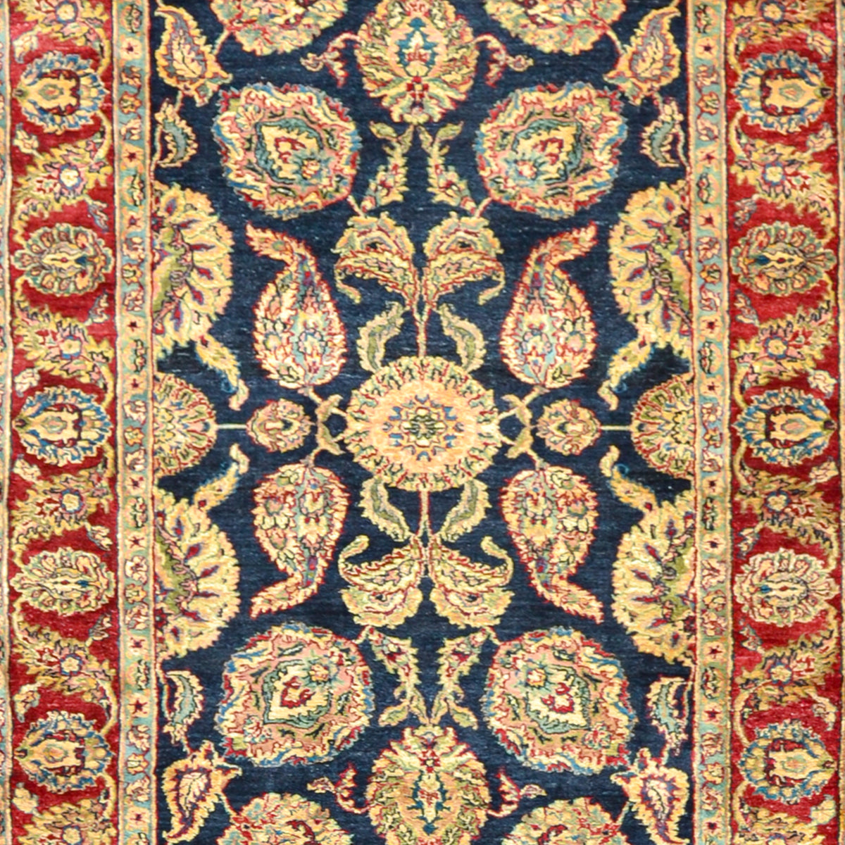 Fine Hand-knotted Saruk Wool Hallway Runner 122cm x 397cm