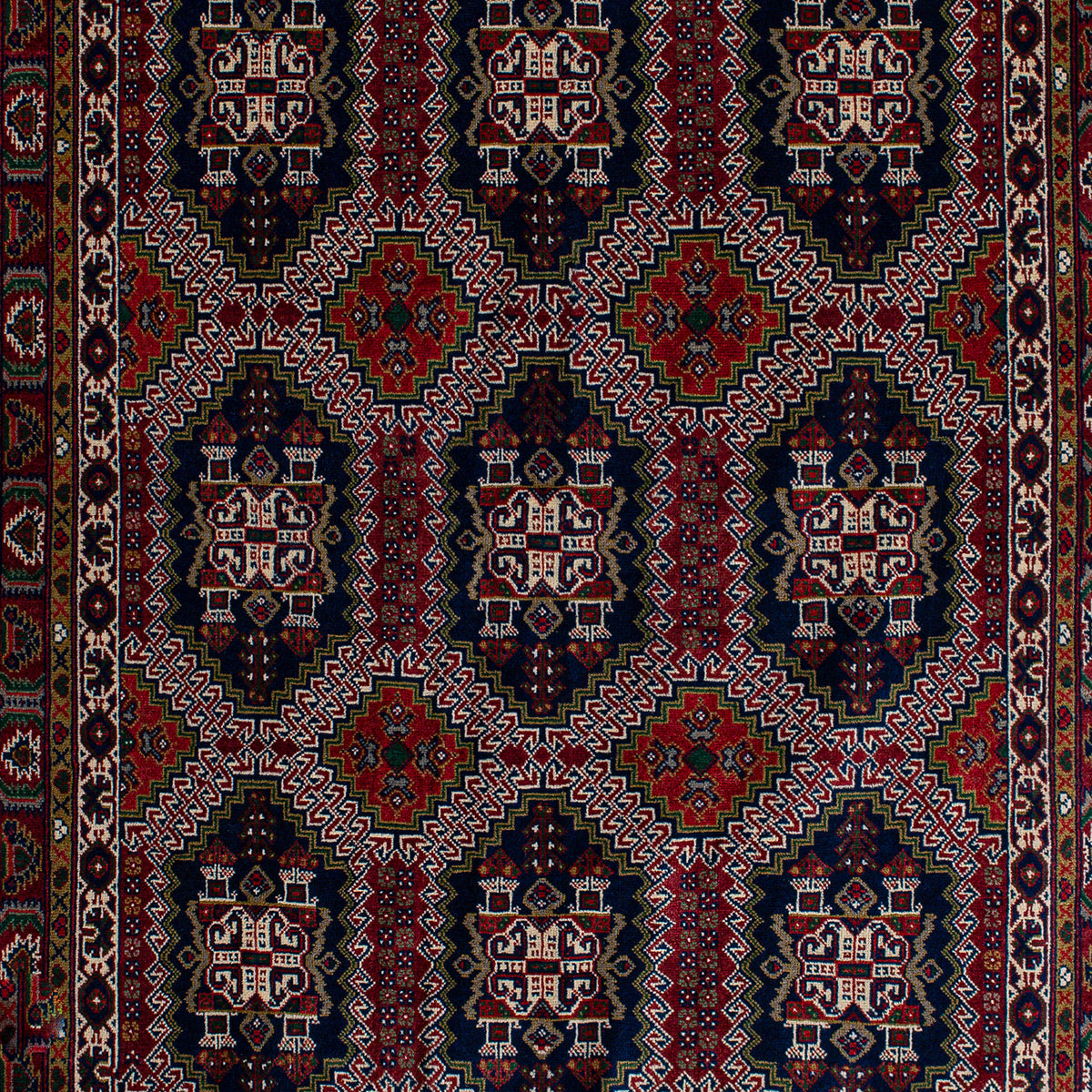 Fine Hand-knotted Tribal Wool Rug  149cm x 195cm