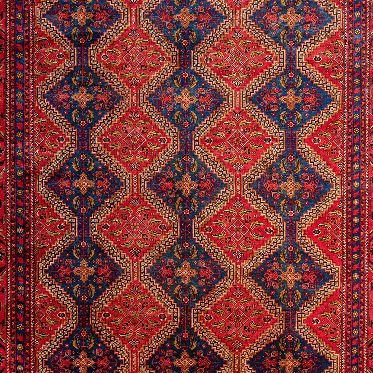Fine Hand-knotted Wool Extra Large Rug 294cm x 475cm