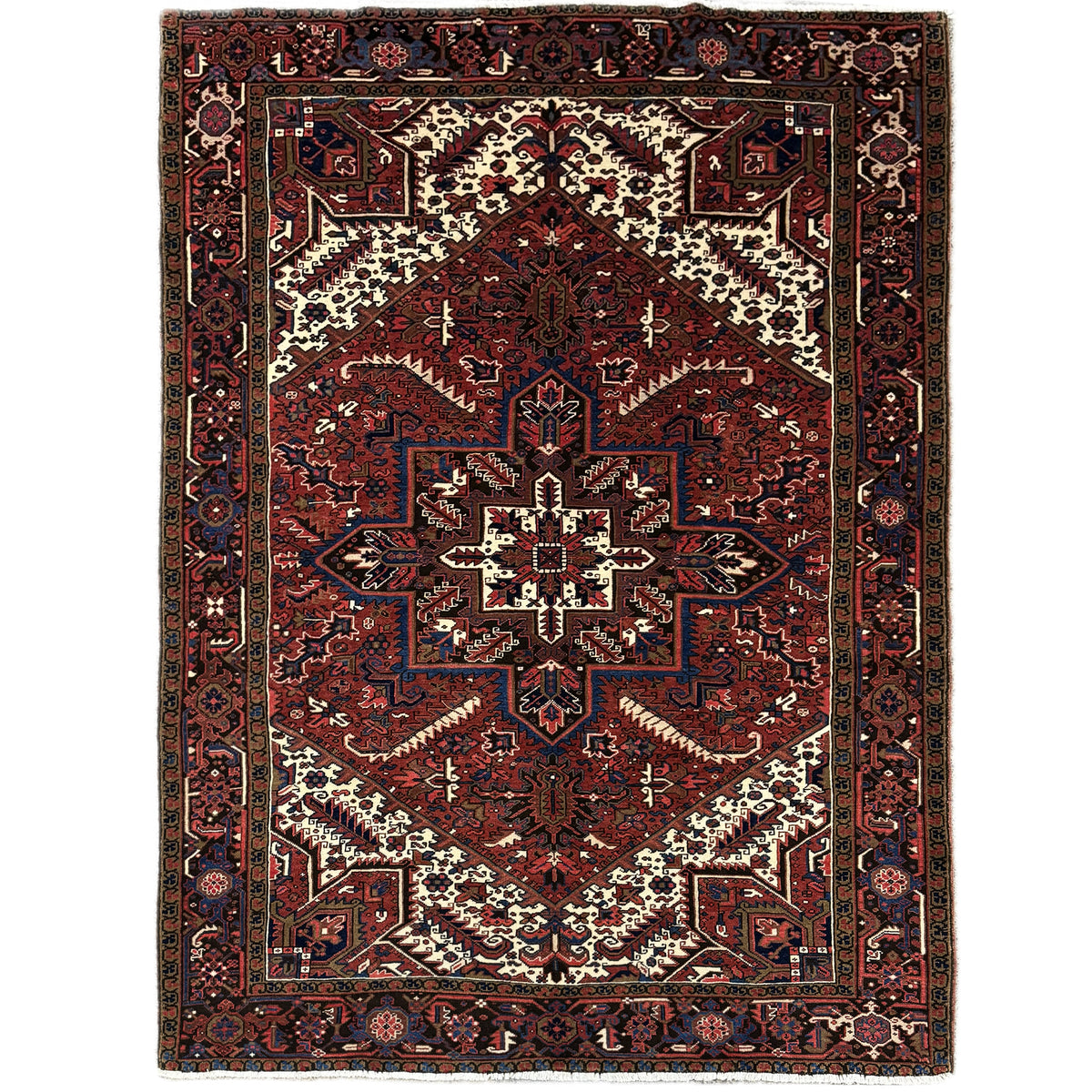 Fine Hand-knotted Wool Gravan Heriz Persian Rug  231cm x 318cm