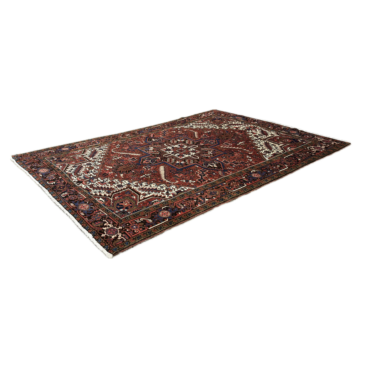 Fine Hand-knotted Wool Gravan Heriz Persian Rug  231cm x 318cm
