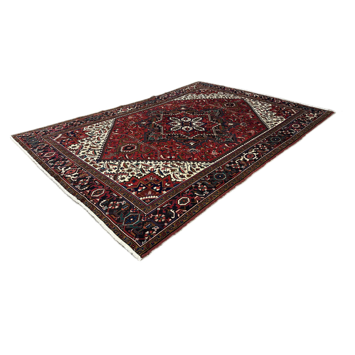 Fine Hand-knotted Wool (Gravan) Heriz Persian Large Rug  340cm x 245cm