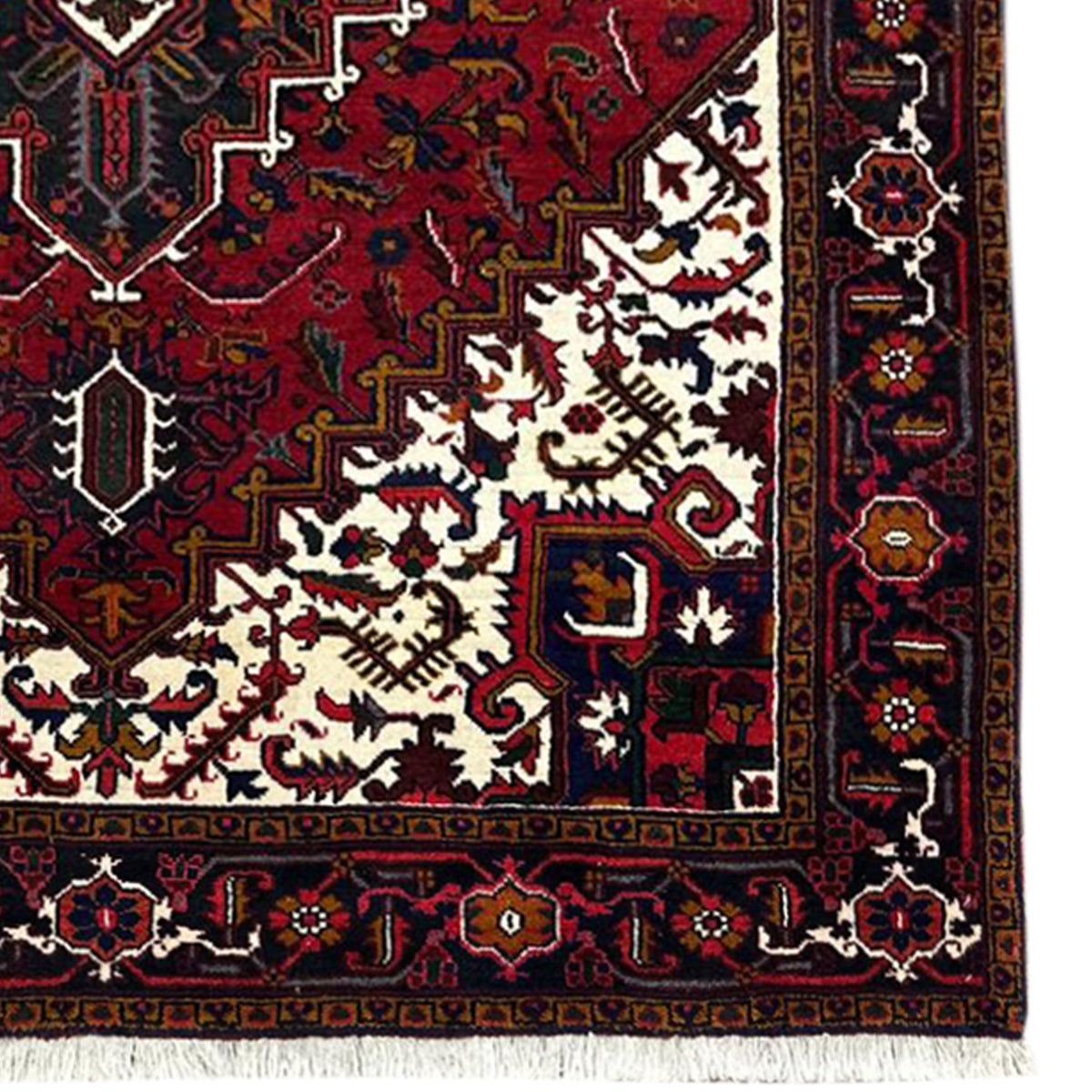 Fine Hand-knotted Wool Heriz Persian Rug  200cm x 300cm