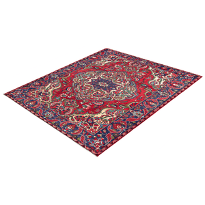 Fine Hand-knotted Wool Persian Rug 255cm x 355cm