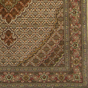 Fine Hand-knotted Persian Tabriz - Mahi Rug 154cm x 202cm