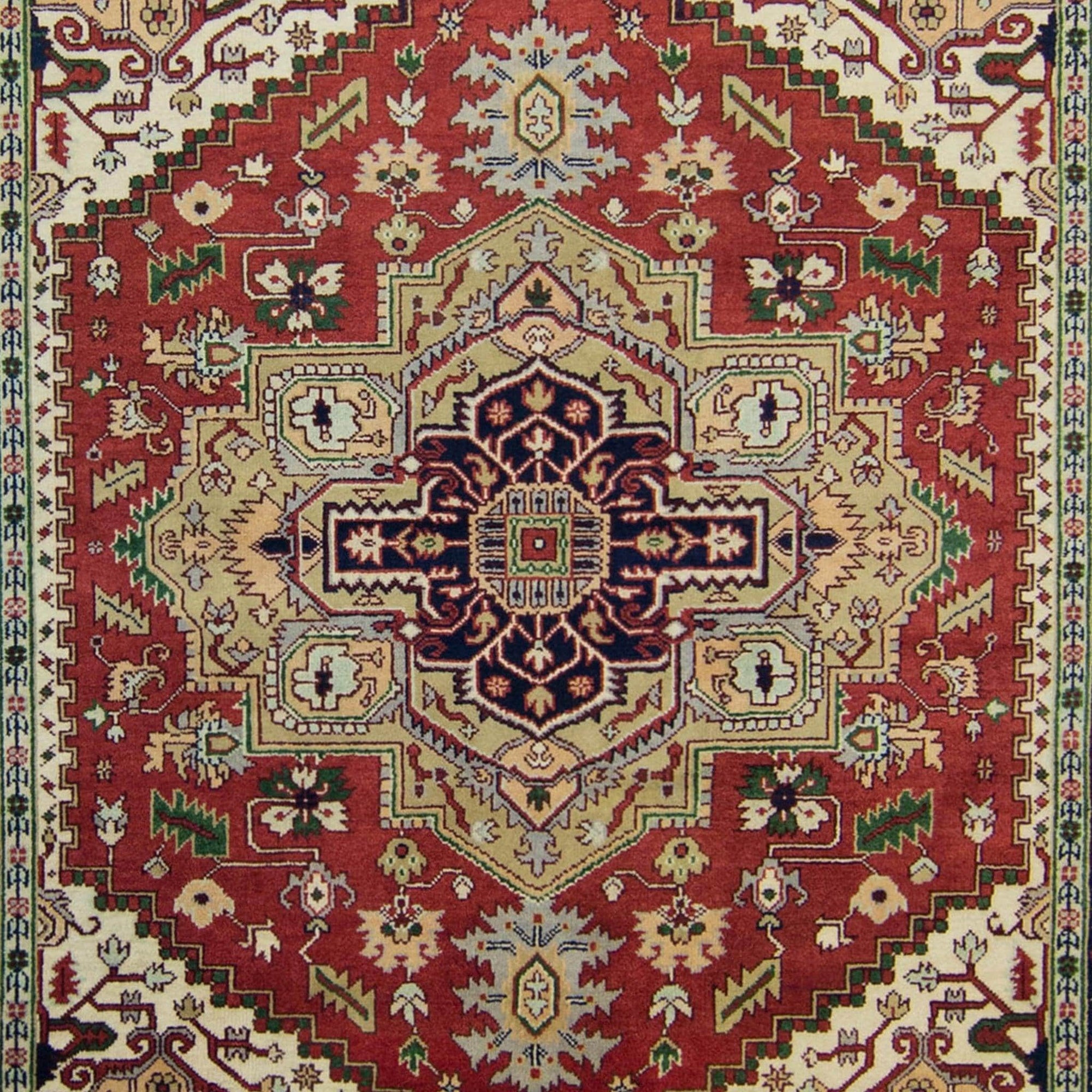 Hand-knotted Wool Heriz Design Rug 238cm x 302cm