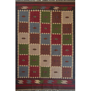 Fine Persian Kilim Rug 195cm x 285cm