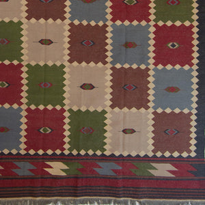 Fine Persian Kilim Rug 195cm x 285cm