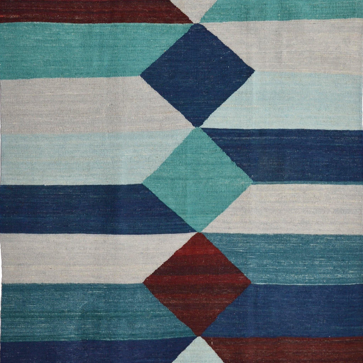 Modern Hand-woven 100% Wool Afghan Kilim Rug 128cm x 172cm