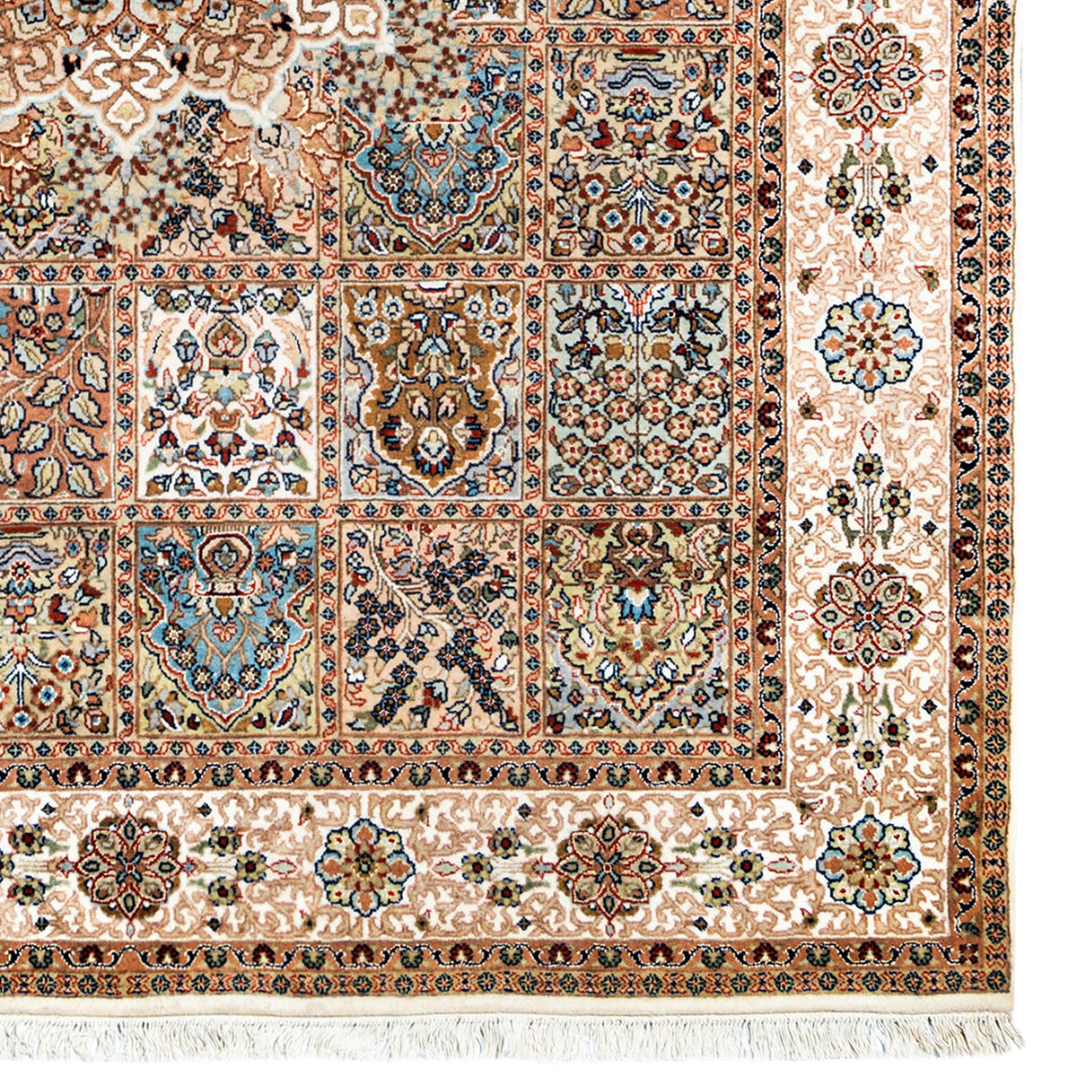 Fine Hand-knotted Wool &amp; Silk Traditional Rug 170cm x 235cm