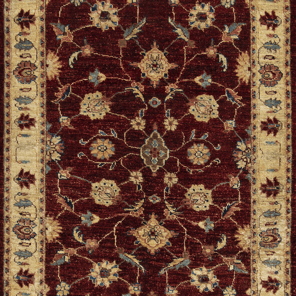 Fine Hand-knotted Wool Traditional Small Rug 99cm x 133cm