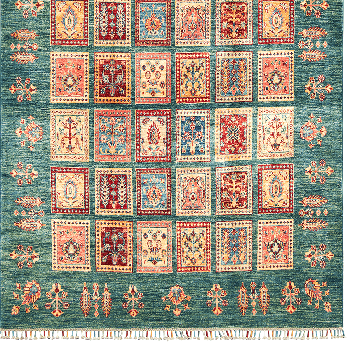 Fine Hand-knotted Traditional Green Wool Rug 177cm x 232cm