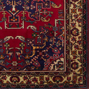 Authentic Hand-knotted Wool Persian Tafresh Rug 140cm x 204cm