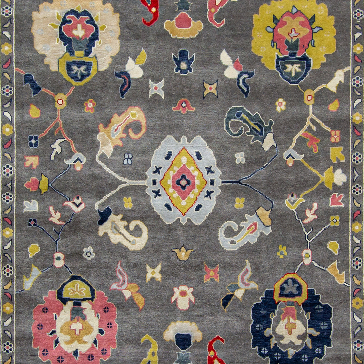 Hand-knotted Wool Oushak Rug  279cm x 361cm