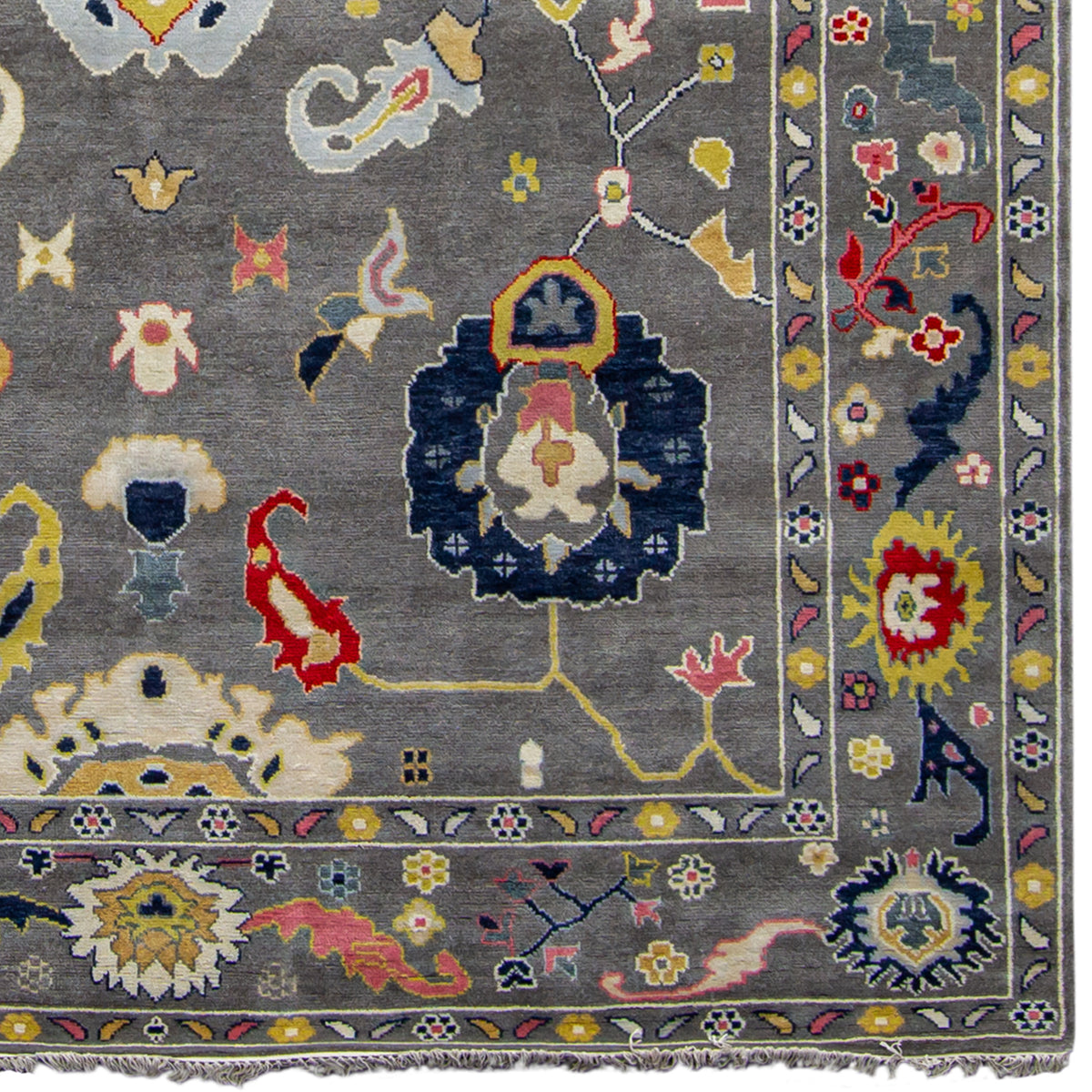 Hand-knotted Wool Oushak Rug  279cm x 361cm