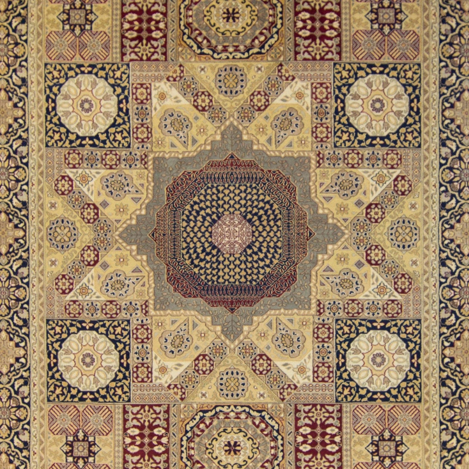 Fine Hand-knotted Kerman Rug 247cm x 317cm