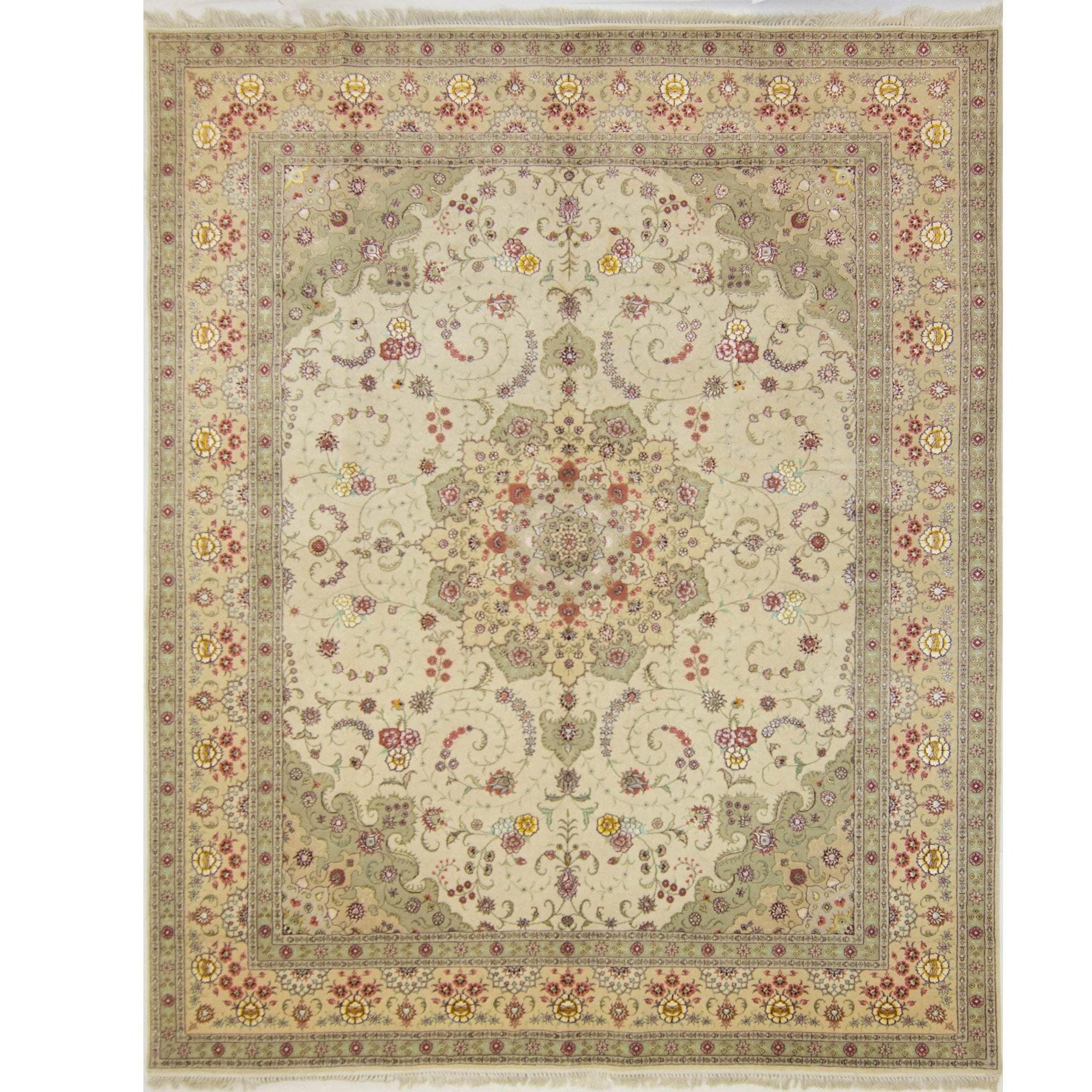 Fine Hand-knotted Wool and Silk Tabriz Rug 244cm x 305cm