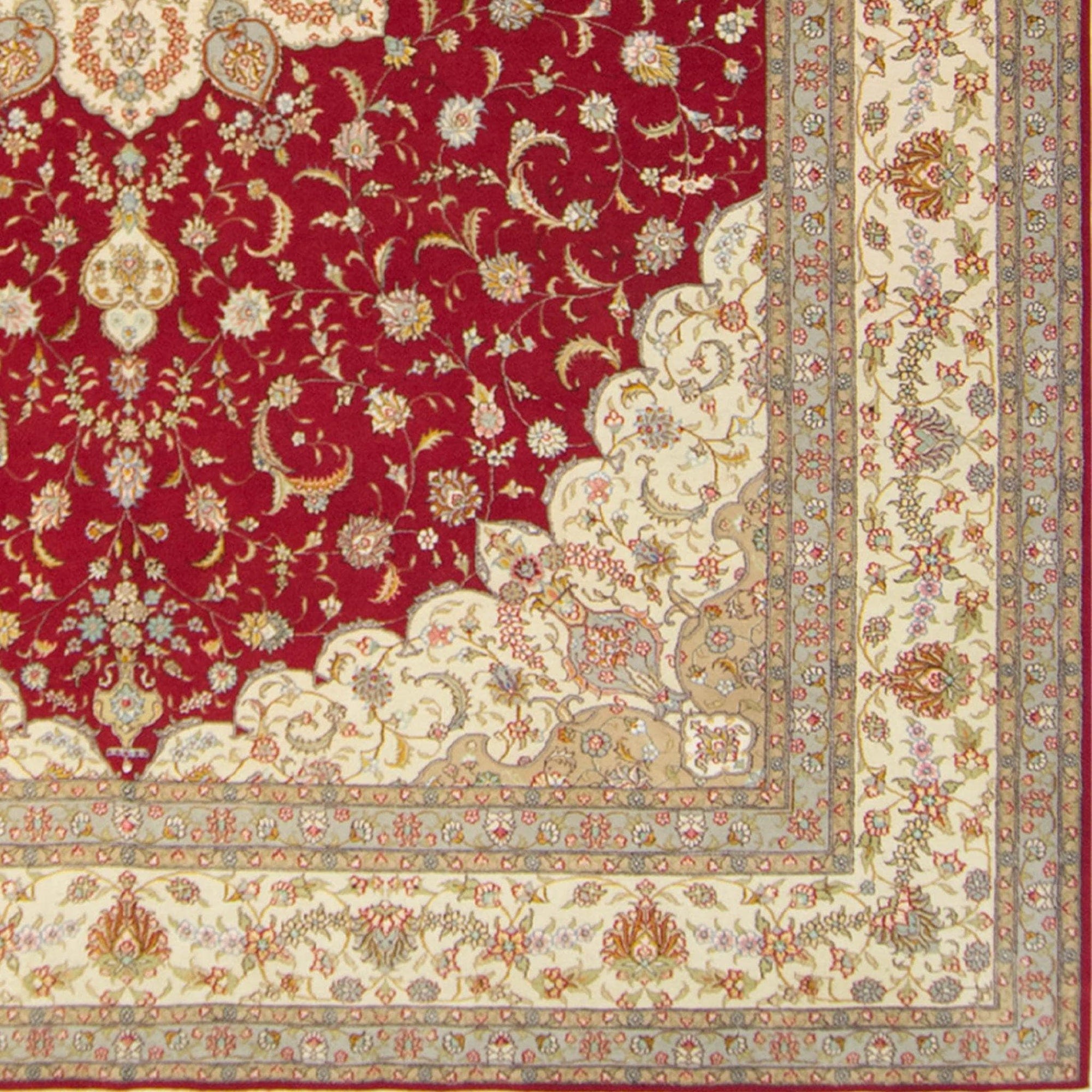 Fine Hand-knotted Wool and Silk Tabriz Rug 305cm x 427cm